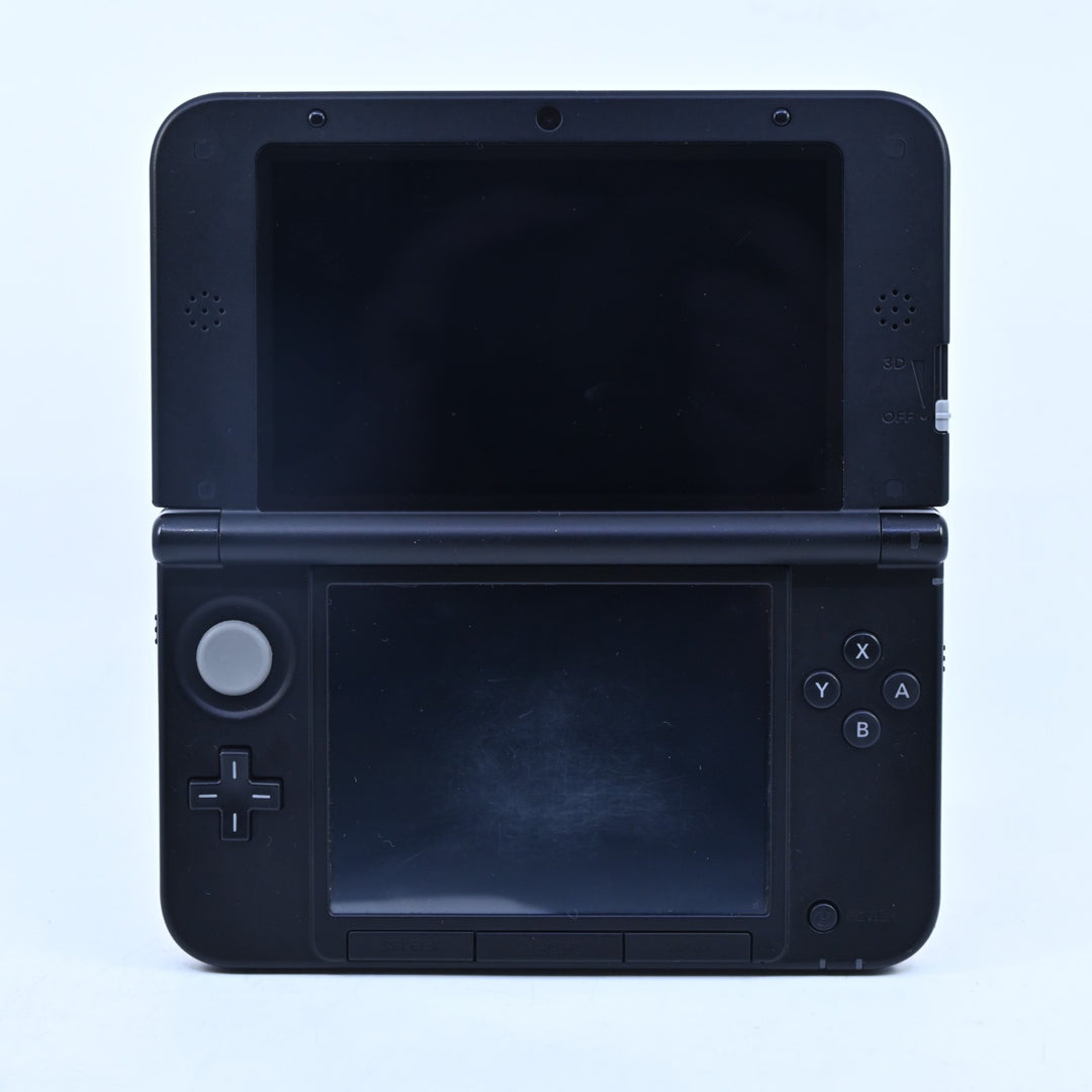 Red / Black Nintendo 3DS Console XL - SPR-001(EUR) - PAL - FREE POST!