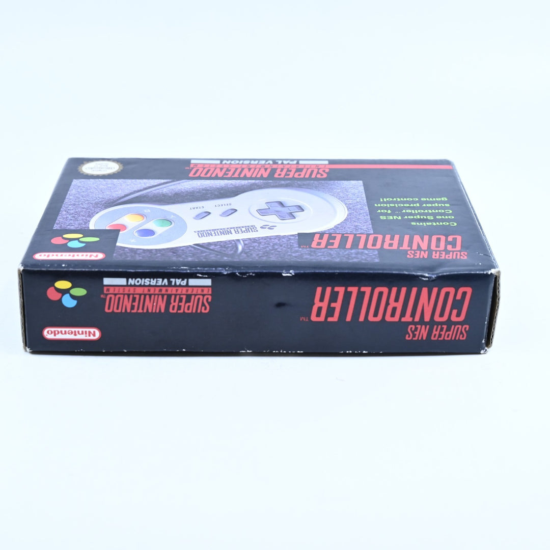 Official Super Nintendo SNES Boxed Controller - Super Nintendo / SNES Accessory
