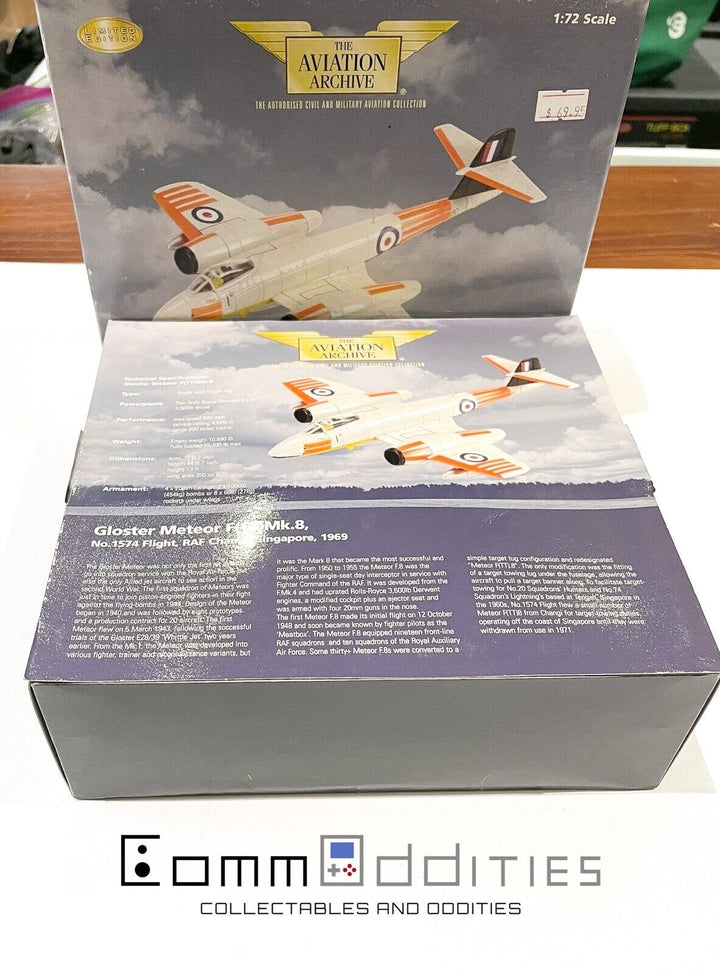 Corgi 1/72 Scale AA35003 Gloster Meteor F Mk8 1574 Flight RAF Changi Plane