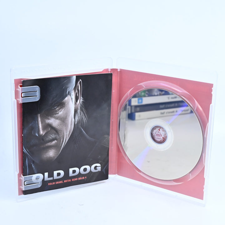 Metal Gear Solid 4: Guns of the Patriots - PS3 Game + Manual