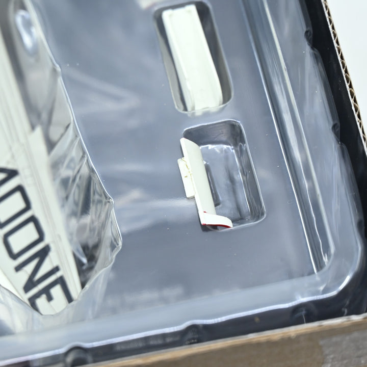 Century Wings 1:72 A-7E Corsair II "Fist of the Fleet" 589315 - Die Cast Plane