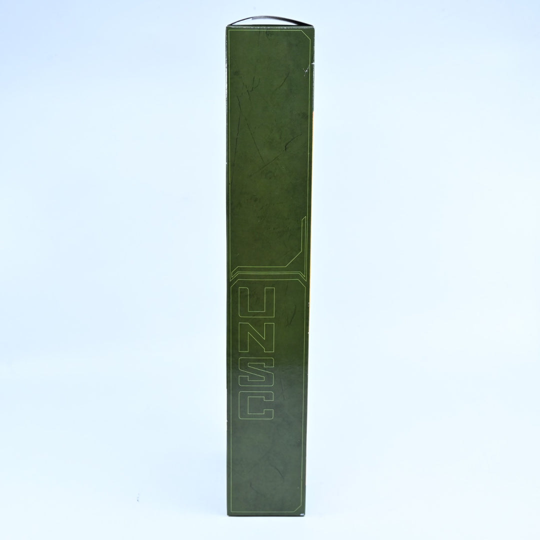 SEALED! Halo Series 3 - Master Chief (Halo 2) With Dual SMGS - Action Figure