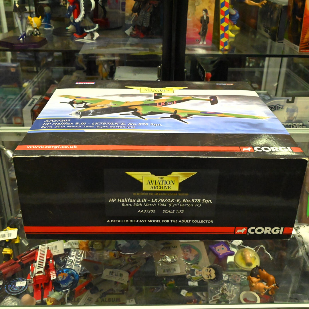 Corgi Aviation 1:72 HP Halifax B.III - LK797/LK-E, No.68 SQN AA37202 - Plane