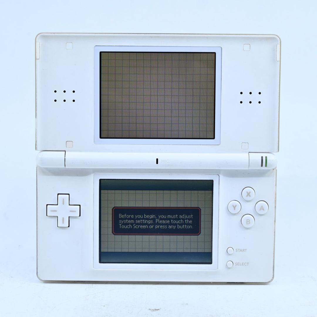 Polar White Nintendo DS Lite Console - USG-001 - FREE POST!