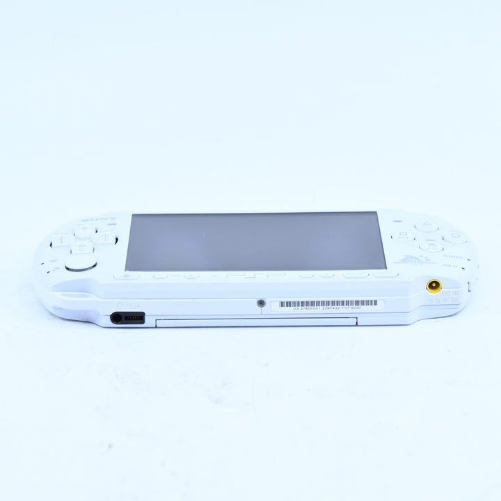 Pearl White FF 20th Anniversary Limited Dissidia - Sony PSP Console - PSP-3000