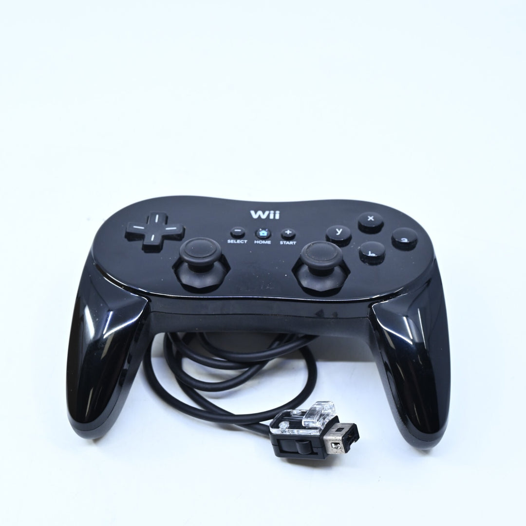 Monster Hunter 3 Tri Classic Controller Pack - Nintendo Wii Game + Manual - PAL