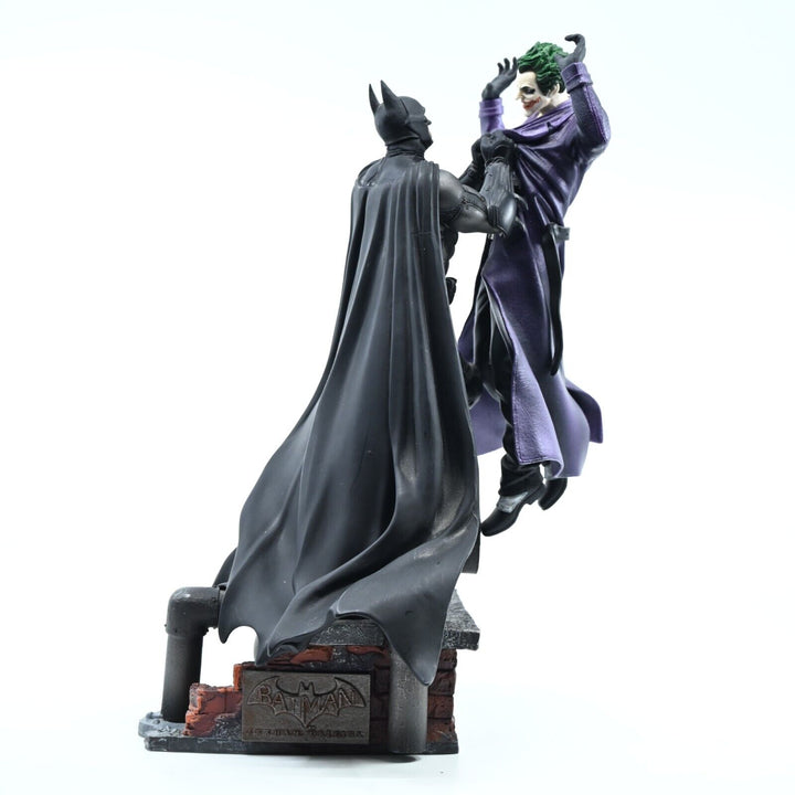 Batman vs Joker - Batman: Arkham Origins - Pure Arts - 2013 - Model