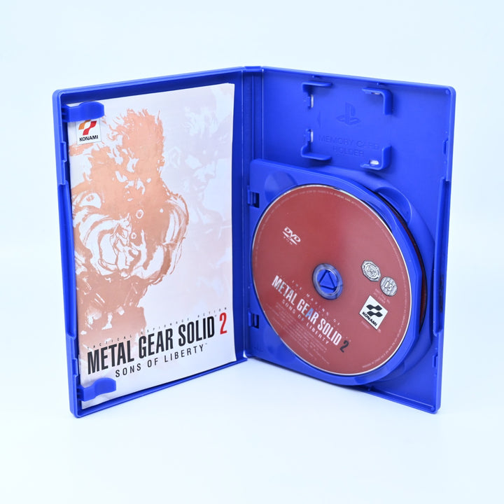 Metal Gear Solid 2: Sons of Liberty - Sony Playstation 2 / PS2 Game + Manual