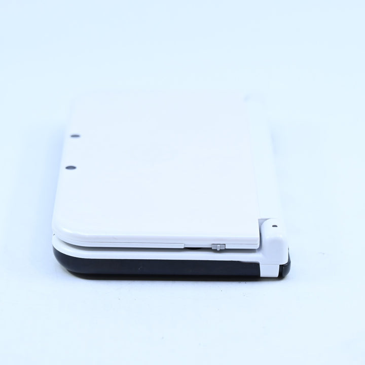 Fire Emblem Fates - Top IPS - 'New' Nintendo 3DS Console XL RED-001 - PAL