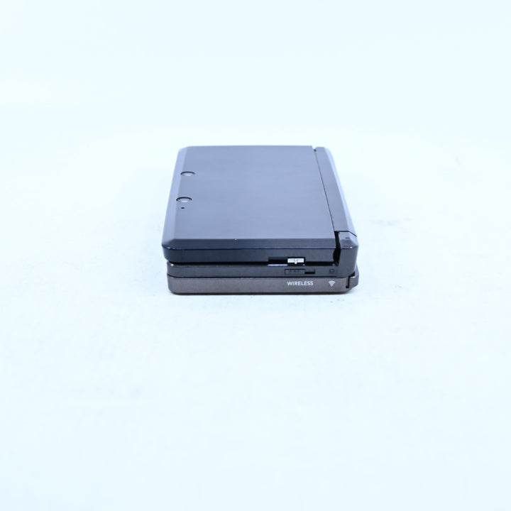 Black Nintendo 3DS Console - CTR-001 - PAL + SD Card! - FREE POST!