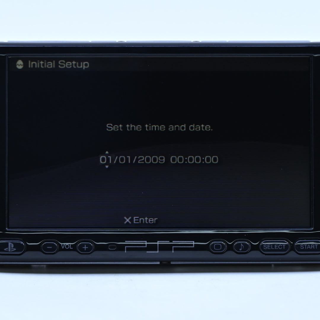 Gran Turismo Edition - Sony PSP Console - PSP-3002 - PSP-3000 NEW BATTERY + Card
