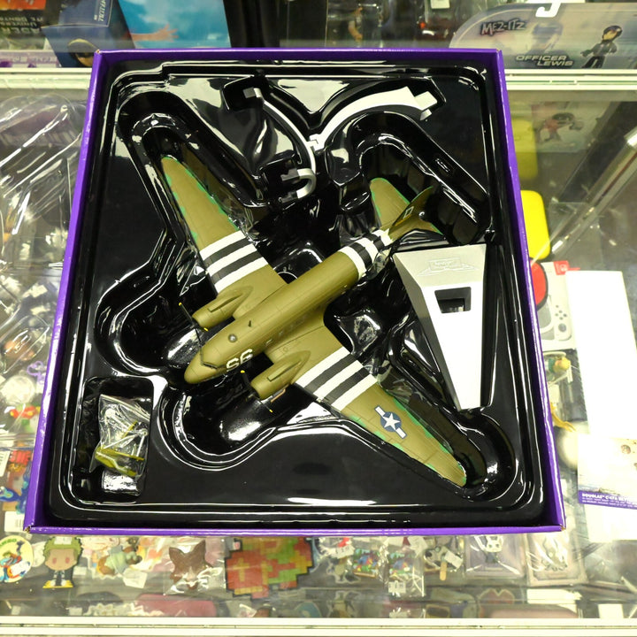 Corgi Aviation 1:72 Douglas C-47A Skytrain 'Night Fright' AA38211 - Plane