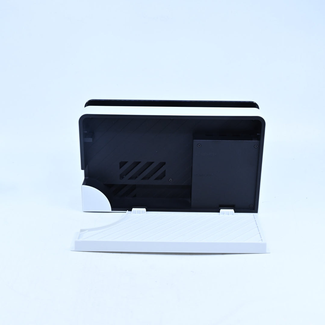 White - Nintendo Switch OLED Boxed Console - HEG-001 - FREE POST!