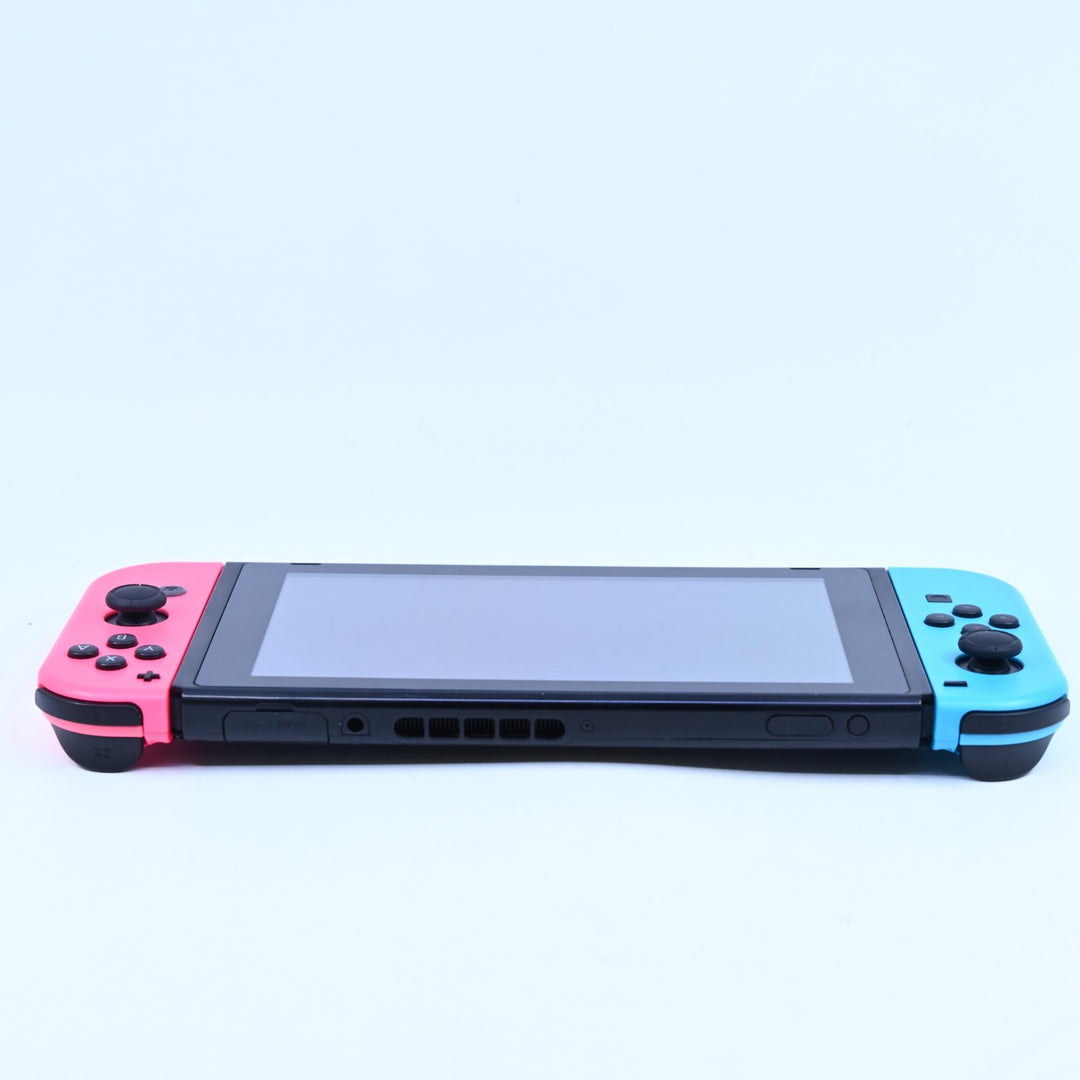 Blue / Pink Nintendo Switch - Hall Effect - Nintendo Switch Console