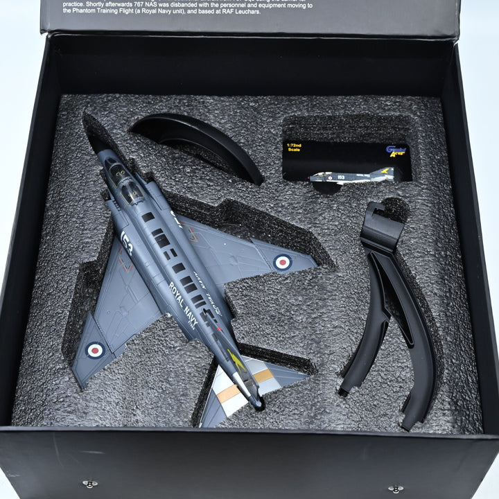 GeminiJets F-4K  Phantom II FG.1 XT868 153/VL of 767 SQN. GARNS4006 - Plane