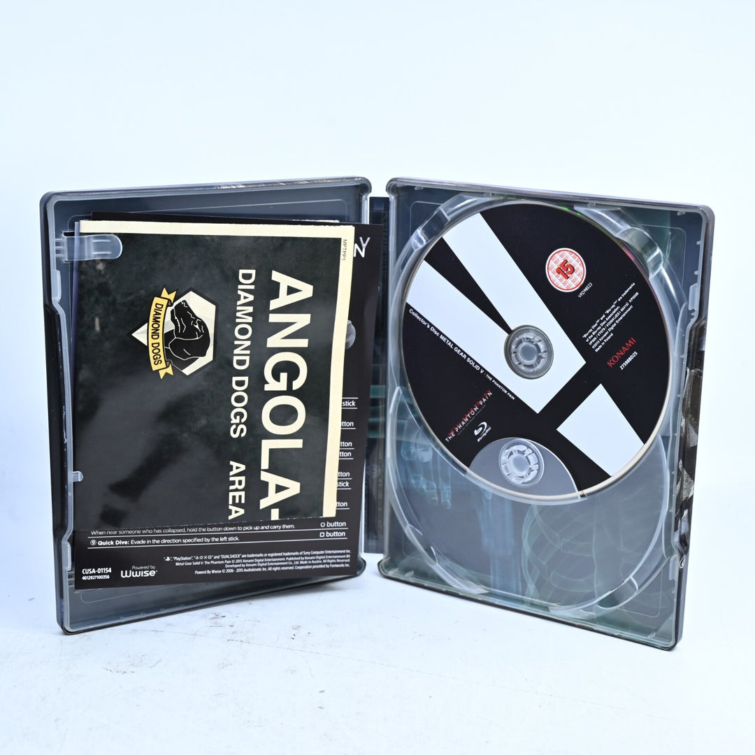 Metal Gear Solid V: The Phantom Pain + Steelbook + Bonus Disc - PS4 Game