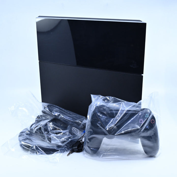 Black 500GB Sony Playstation 4 / PS4 Boxed Console - CUH-1102A - FREE POST!