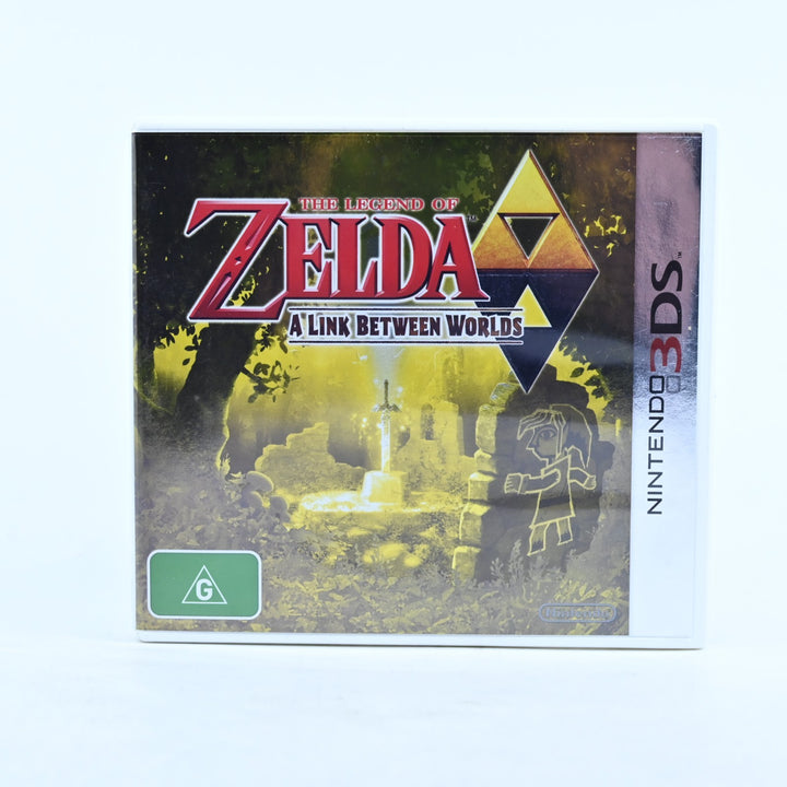 The Legend of Zelda: A Link Between Worlds - Nintendo 3DS Game - PAL + Manual