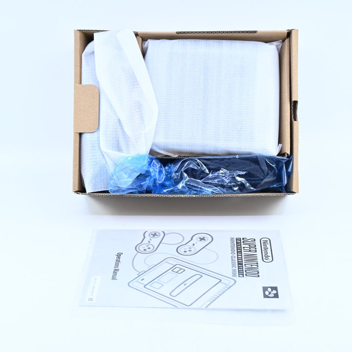 LIKE NEW! SNES Classic Mini - Super Nintendo / SNES Boxed Console - FREE POST!