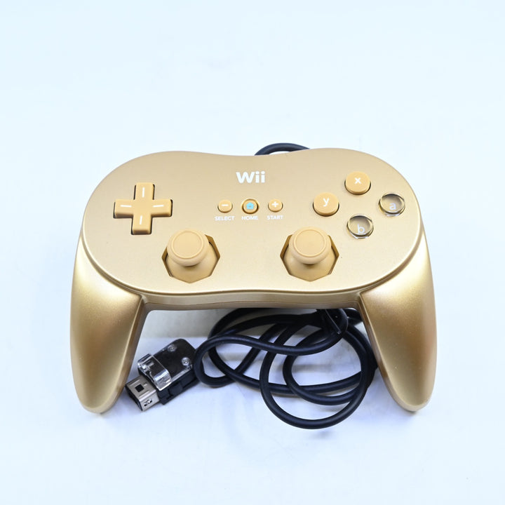 Limited Edition GoldenEye Gold Wii Classic Pro Controller - Wii Accessory