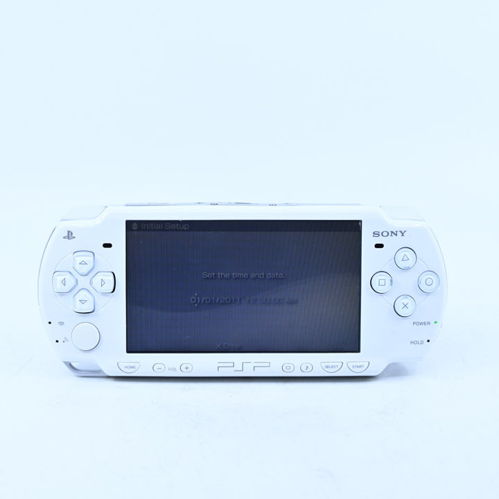 White Reshell &amp; Rebuilt - PSP Console - PSP-2002 - 2000 + NEW BATTERY