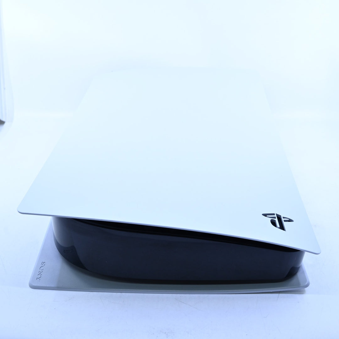 White Blu-Ray Edition - 825GB - Sony Playstation 5 / PS5 Boxed Console - PAL