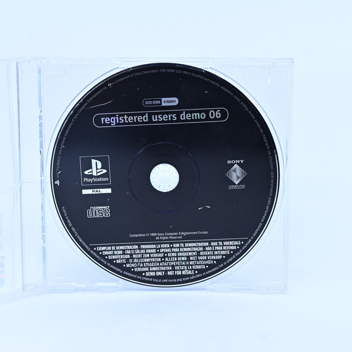 Registered Users Demo 06 - Demo SCED-01988 - Sony Playstation 1 Game