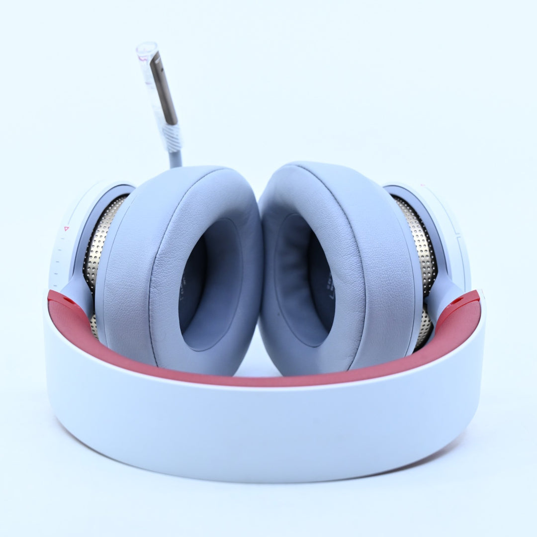 Starfield Limited Edition Wireless Headset - Xbox Series X|S Accessory