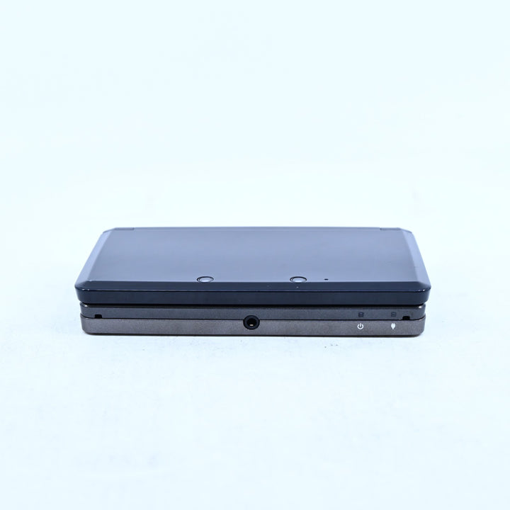 Black Nintendo 3DS Console - CTR-001 - PAL + SD Card! - FREE POST!