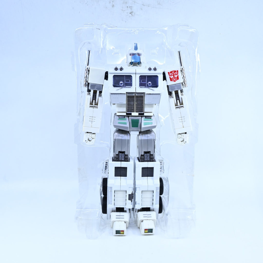 Takara Transformers Masterpiece MP-2 Cybertron Commander Ultra Magnus - Toy