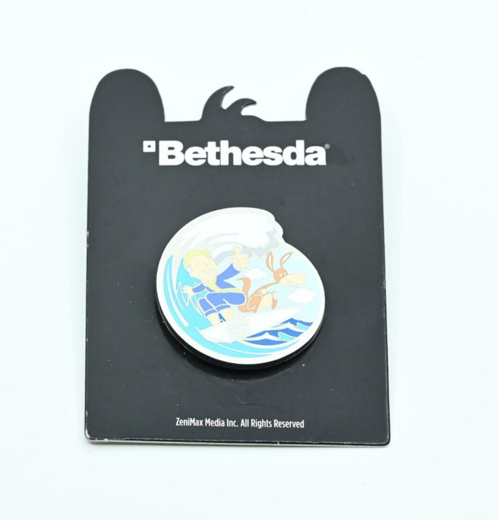 PAX AUS 2023 - Bethesda Fallout - Penny Arcade Pin - Toy