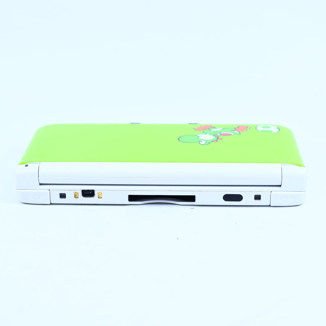 Yoshi Special Edition - Nintendo 3DS Console XL - SPR-001(EUR) - PAL