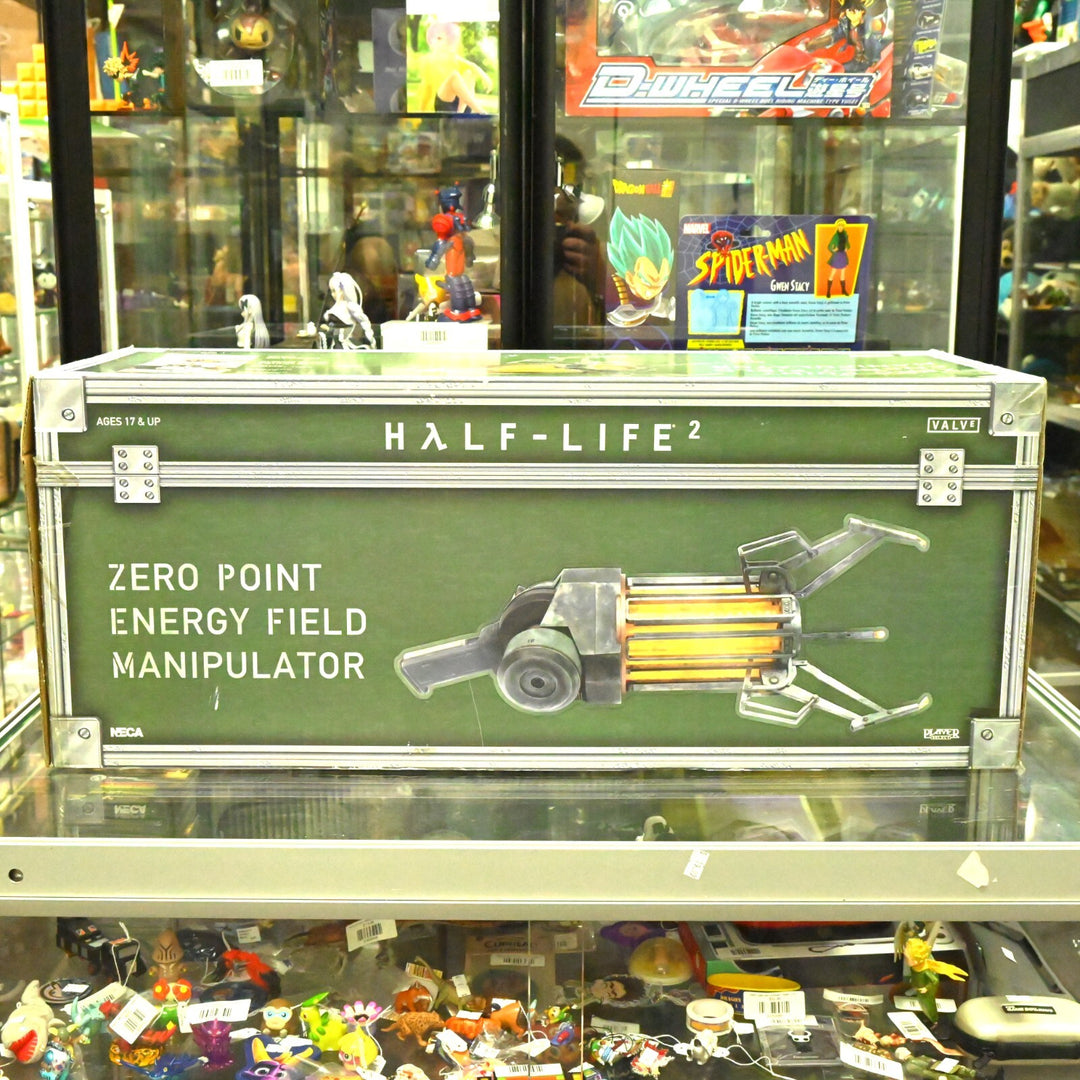 NECA 1:1 Zero Point Energy Field Manipulator Gravity Gun - Half Life 2 - Toy