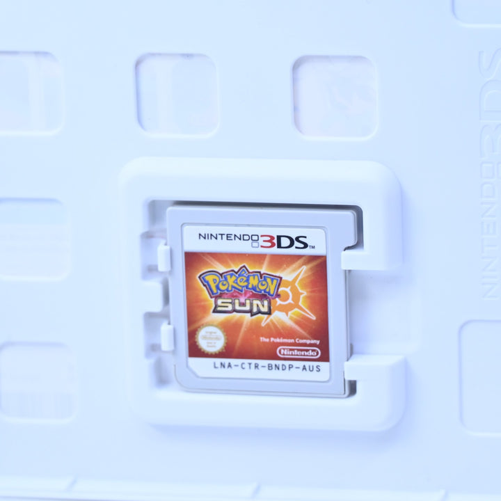 Pokemon Sun - Nintendo 3DS Game + Steelbook + Manual - PAL - FREE POST!