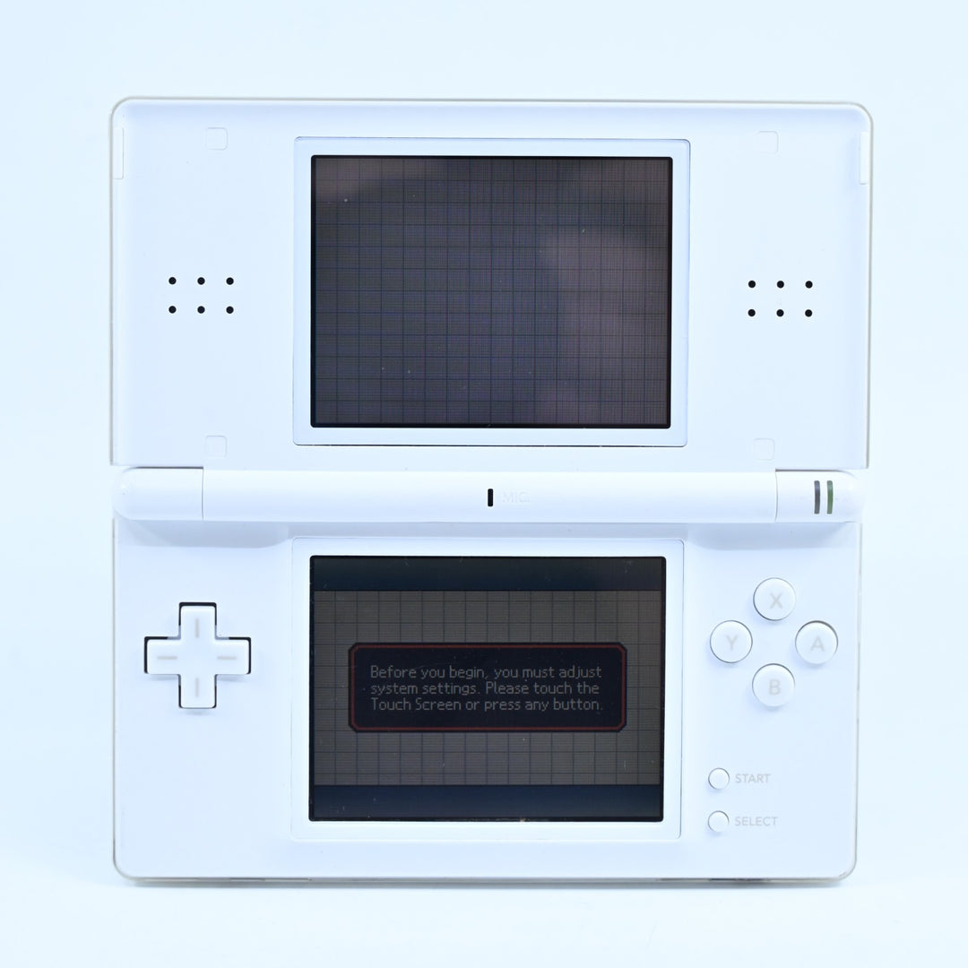Polar White Nintendo DS Lite Console - USG-001 - FREE POST!