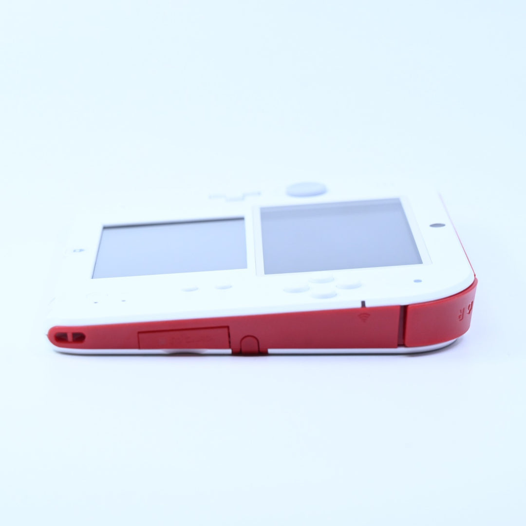 UNUSED! White + Red Mario Kart 7 Nintendo 2DS Boxed Console - AUS PAL