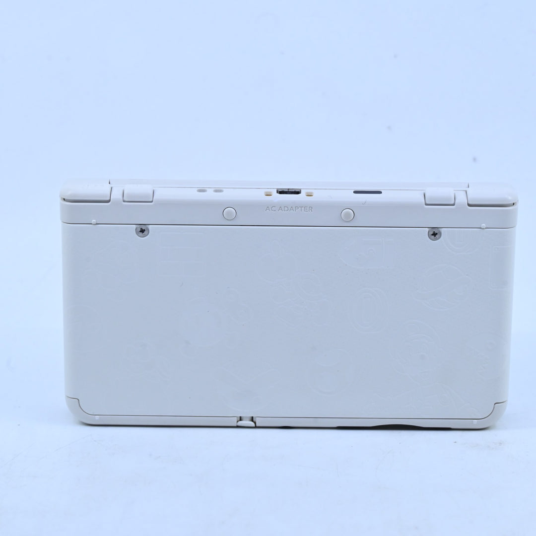 Super Mario White Limited Edition - 'New' Nintendo 3DS Console - PAL - FREE POST