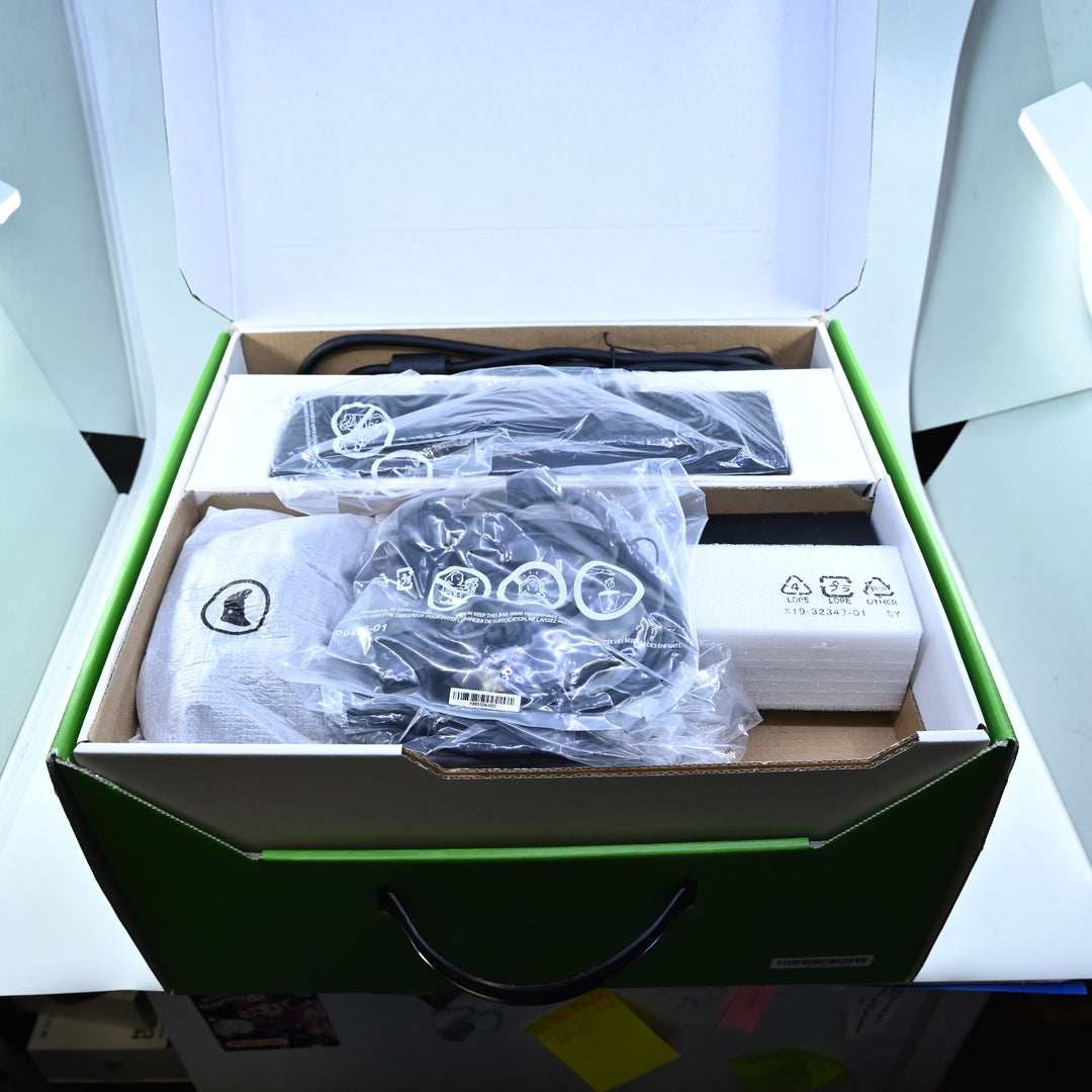 Assassin's Creed Unity 500GB Xbox One Boxed Console - PAL - FREE POST!