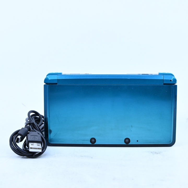 Aqua Blue Nintendo 3DS Console - CTR-001 PAL + 2GB Card - FREE POST!