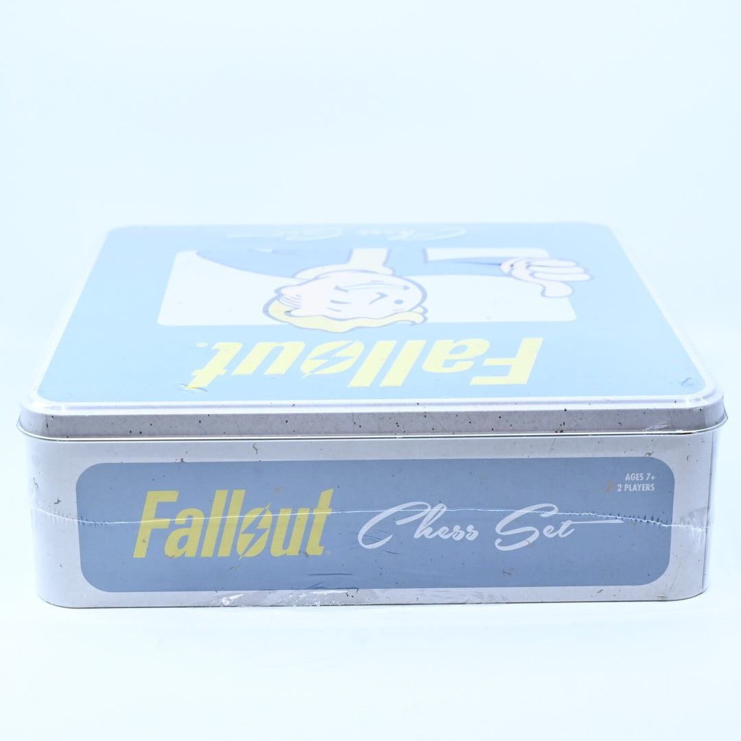 SEALED! Fallout Chess Set / Board Game - FREE POST!