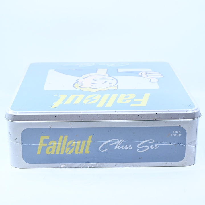 SEALED! Fallout Chess Set / Board Game - FREE POST!