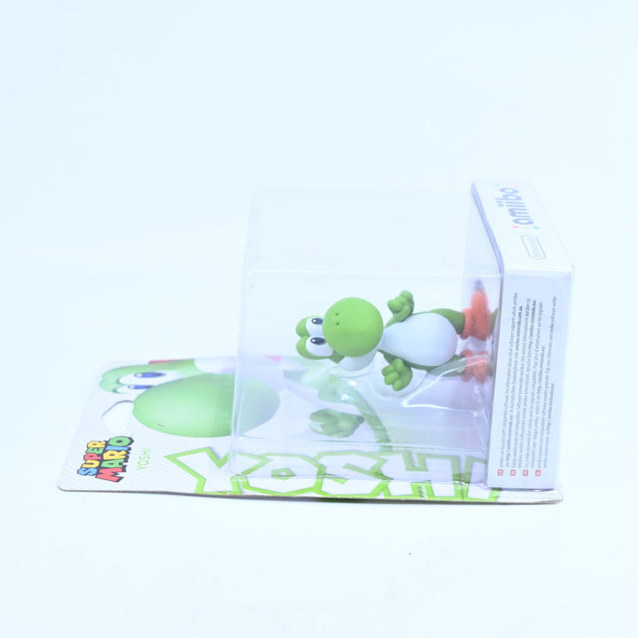 SEALED! Yoshi Amiibo - Super Mario - Nintendo - Toy