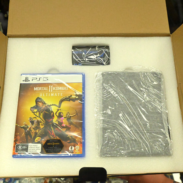 Mortal Kombat 11 Ultimate Kollector's Edition - Certificate 4384/5000 - PS5 Game