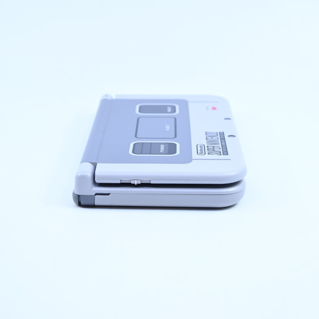 Super Nintendo Entertainment System Editon - 'New' Nintendo 3DS XL Boxed Console