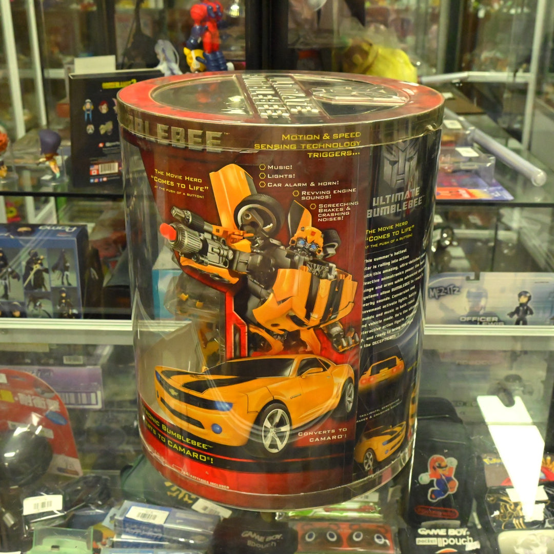 Ultimate Bumblebee - Titanium Series Animatronic Bumblebee - Transformer