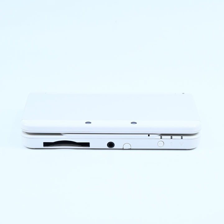 White - 'New' Nintendo 3DS Boxed Console - KTR-001 - PAL - FREE POST!
