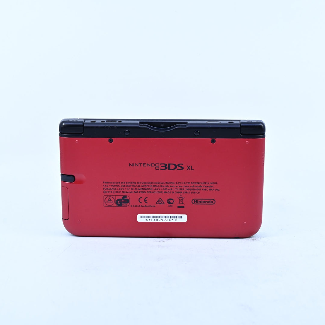 Red / Black Nintendo 3DS Console XL - SPR-001(EUR) + 4GB SD Card - PAL FREE POST