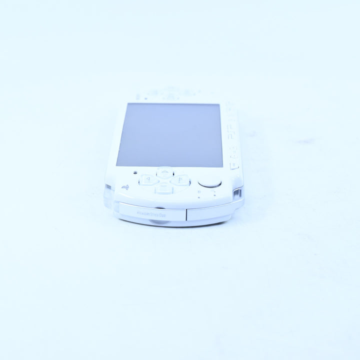 White Reshell &amp; Rebuilt - PSP Console - PSP-2002 - 2000 + NEW BATTERY