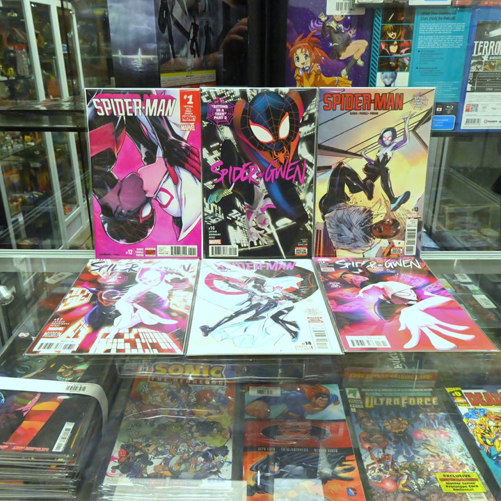 Spider-Man / Spider-Gwen "Sitting in a Tree" - Issues 1-6 - Bendis Marvel Comics
