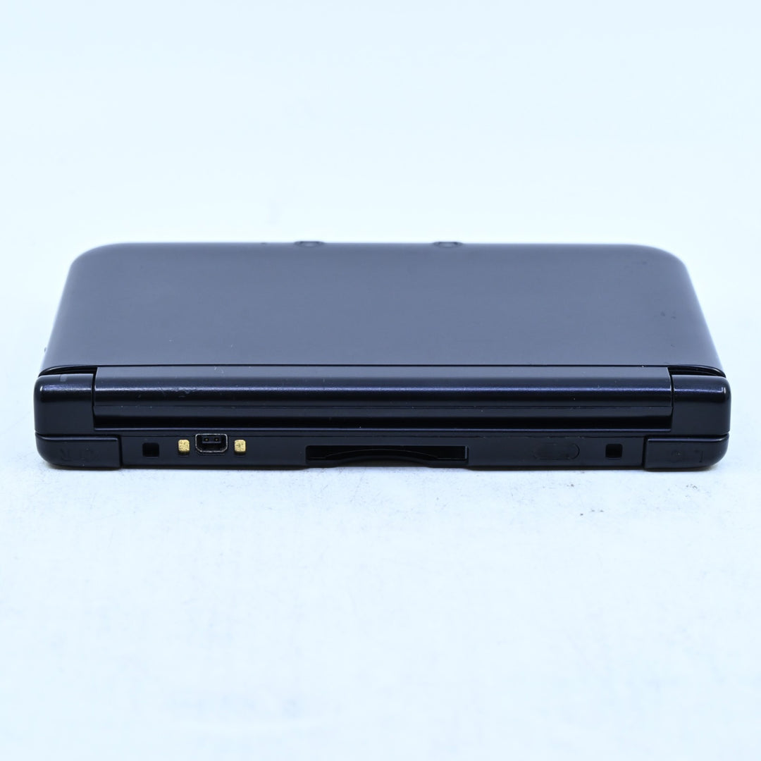 SPR-001(USA) Black - Nintendo 3DS Console XL + 32 GB Card - PAL - FREE POST!
